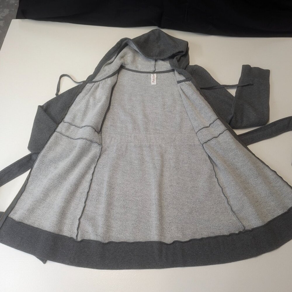Victoria's Secret Plush & Lush Size Small Gray Sweat Jacket in Trench-Style - Picture 14 of 15